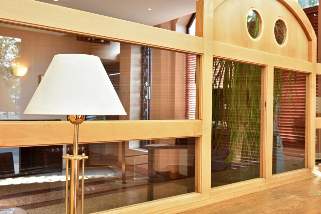Hotel Moderne Arras Εξωτερικό φωτογραφία